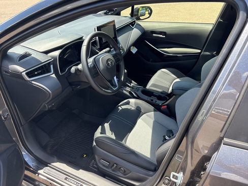 Used 2026 Toyota Corolla XSE FWD image 13