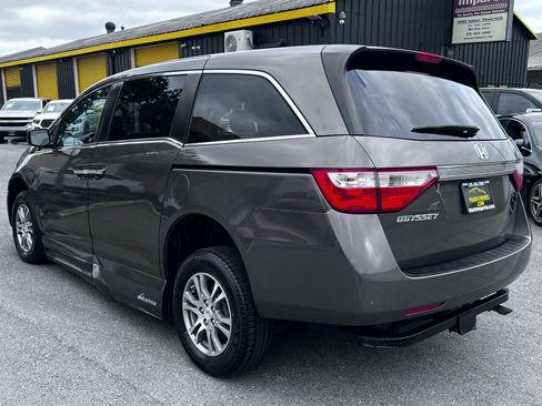 Used 2011 Honda Odyssey EX-L image 8