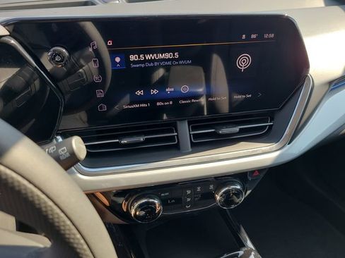 New 2026 Chevrolet Trax LT image 30