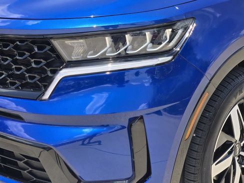 Certified 2022 Kia Sorento S FWD image 15