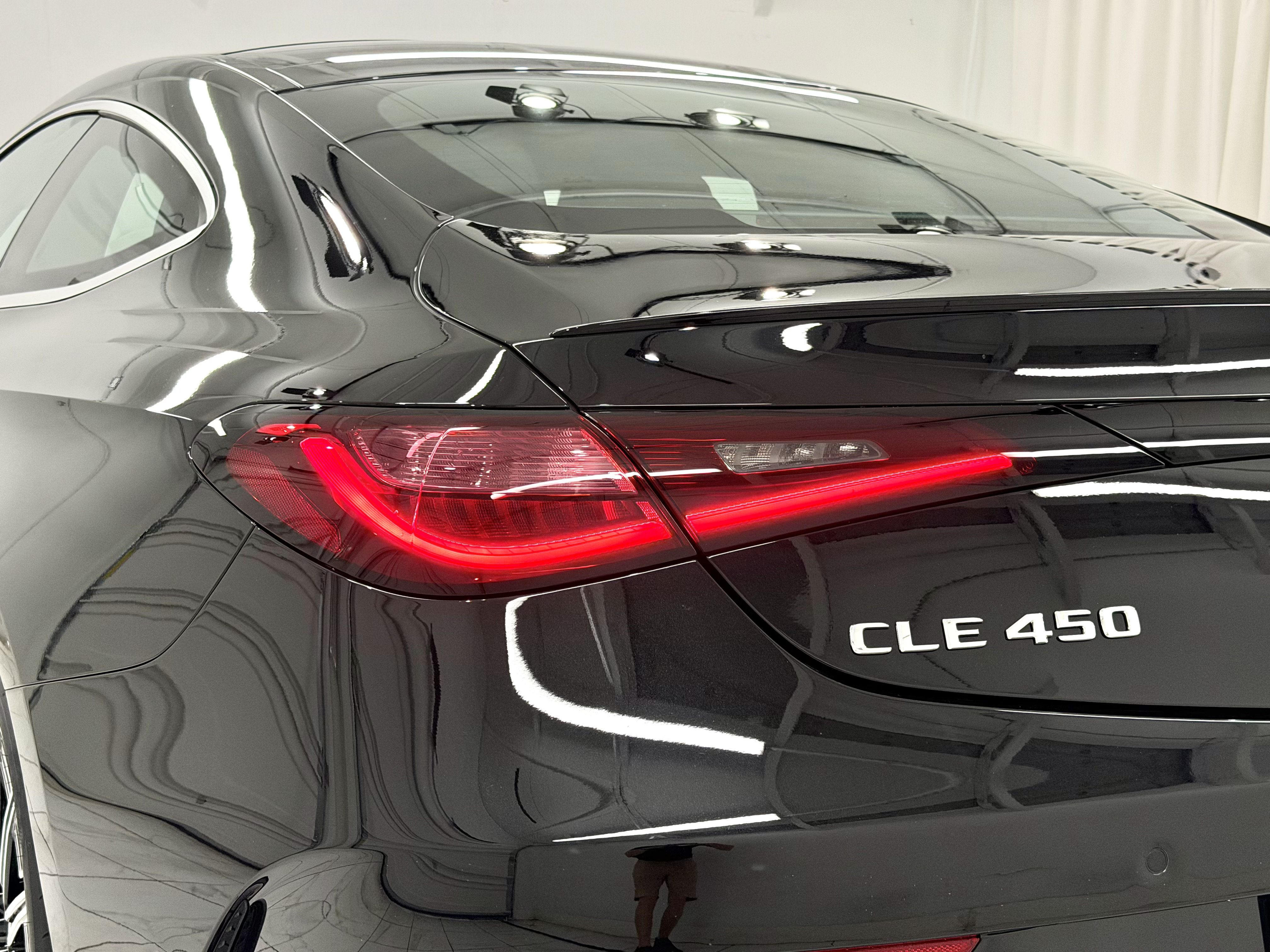Used 2025 Mercedes-Benz CLE 450 4MATIC Coupe image 17