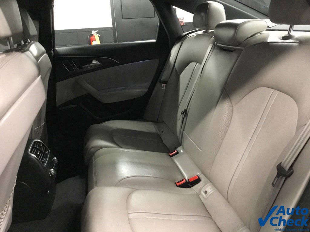 Used 2017 Audi S6 Premium Plus AWD/4WD image 27