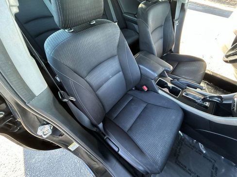 Used 2014 Honda Accord Sport image 20