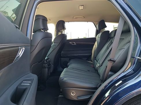 Used 2024 Genesis GV80 2.5T AWD/4WD image 23