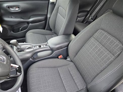 New 2026 Honda HR-V LX image 22