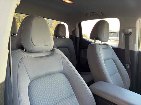 Used 2017 Chevrolet Colorado W/T w/ WT Convenience Package image 30