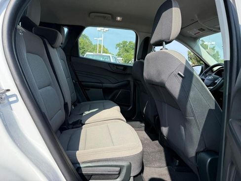 Used 2022 Ford Escape S AWD/4WD image 8