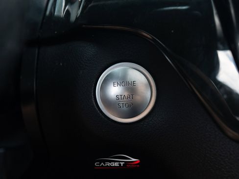 Used 2019 Mercedes-Benz GLE 43 AMG 4MATIC image 33