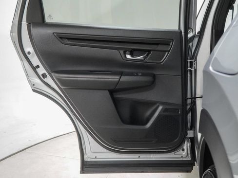 Certified 2025 Honda CR-V Sport image 37