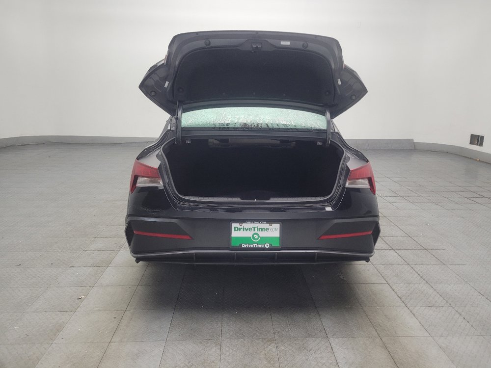 Used 2024 Hyundai Elantra SE FWD image 29