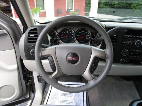 Used 2013 GMC Sierra 1500 SLE RWD image 11