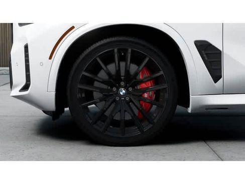 New 2026 BMW X5 xDrive40i w/ Executive Package image 8