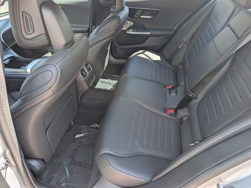 Used 2024 Mercedes-Benz C 300 4MATIC Sedan image 29