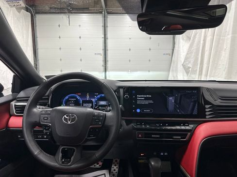 Used 2026 Toyota Camry XSE FWD image 15