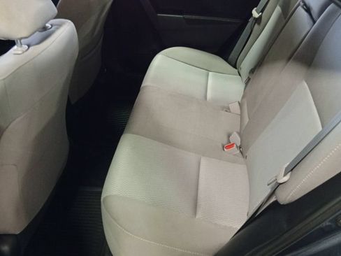Used 2016 Toyota Corolla LE FWD image 10