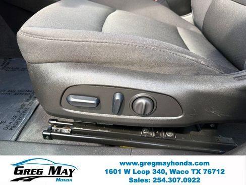 Used 2024 Chevrolet Malibu LT FWD image 13