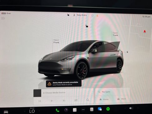 Used 2023 Tesla Model Y Performance AWD/4WD image 7
