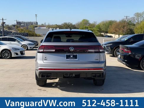 New 2026 Volkswagen Atlas Cross Sport SEL R-Line AWD/4WD image 6
