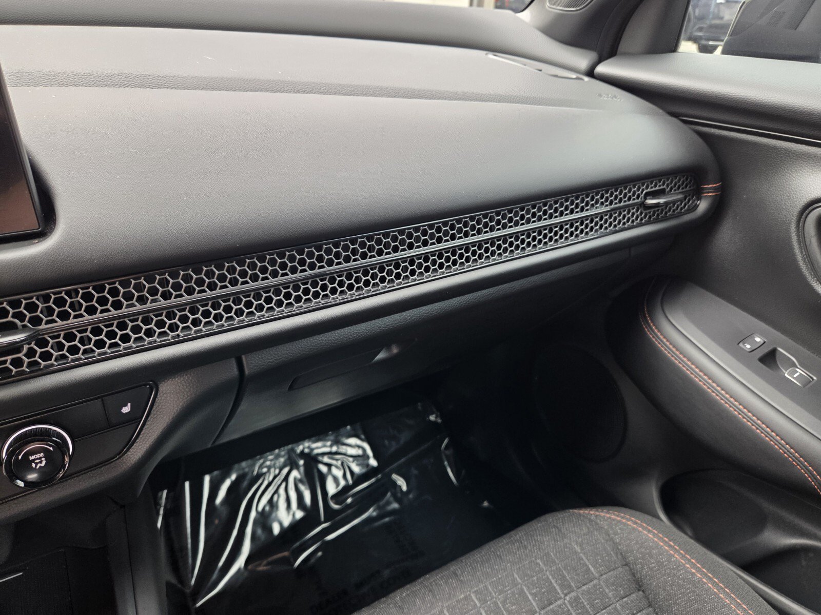 Used 2026 Honda HR-V Sport image 27