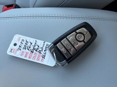 New 2025 Ford Explorer Platinum w/ Ultimate Package image 36