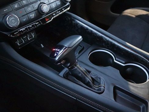 Used 2025 Dodge Durango R/T image 22