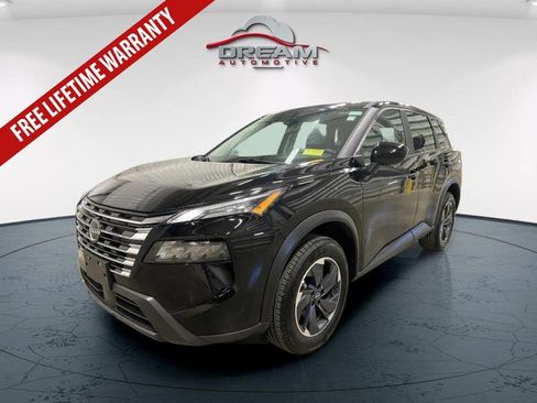 Used 2025 Nissan Rogue SV AWD/4WD image 4