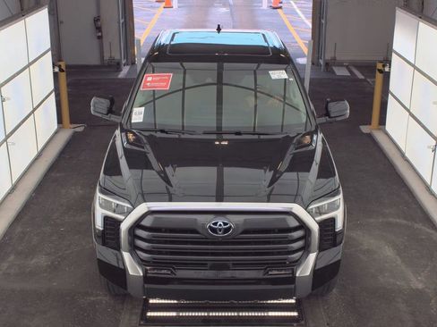 Used 2023 Toyota Tundra Limited AWD/4WD image 2