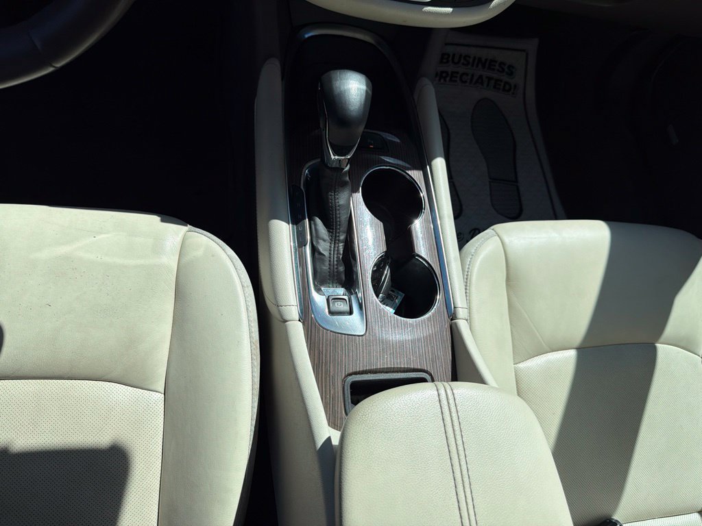 Used 2024 Chevrolet Malibu LT FWD image 20