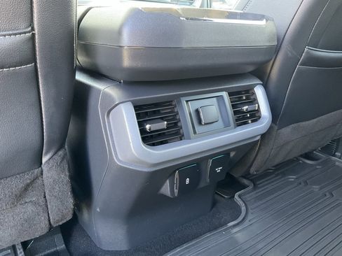 Used 2023 Ford F150 Lariat image 23
