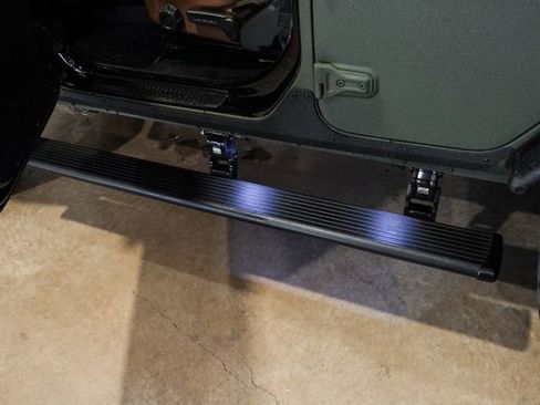 Used 2018 Jeep Wrangler Unlimited Rubicon AWD/4WD image 9