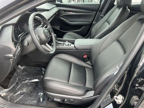 Used 2024 MAZDA MAZDA3 s image 3