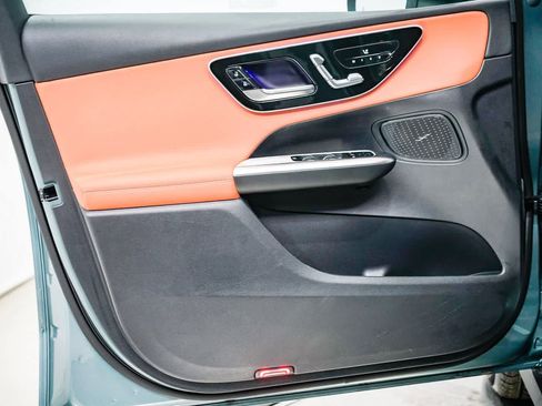 Used 2026 Mercedes-Benz GLC 300 GLC 300 image 18