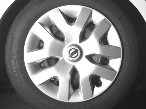 Used 2025 Nissan Sentra S FWD image 18
