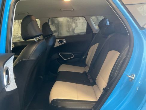 Used 2023 Kia Soul GT-Line FWD image 28