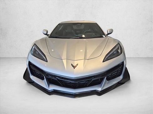Used 2026 Chevrolet Corvette Z06 w/ Z07 Performance Package RWD image 2