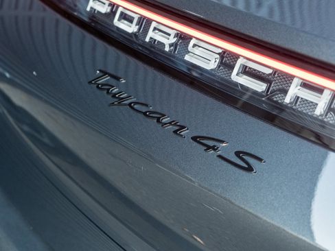Used 2025 Porsche Taycan 4S image 42