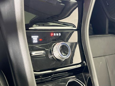 Used 2022 Jeep Grand Cherokee Limited image 17