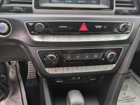 Used 2018 Hyundai Sonata Sport image 11