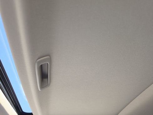 New 2026 Honda HR-V EX-L image 23