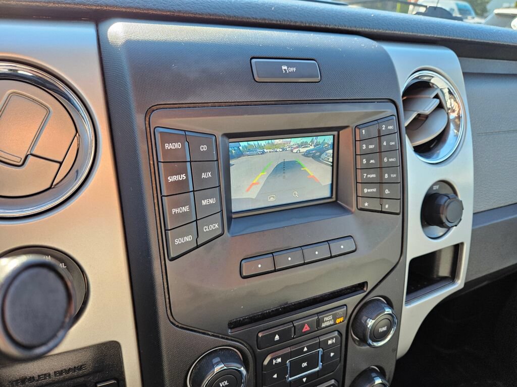 Used 2014 Ford F150 XLT w/ Equipment Group 302A Luxury AWD/4WD image 27