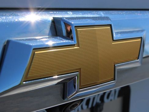 Used 2020 Chevrolet Traverse LT w/ Driver Confidence II Package image 8