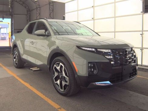 Used 2023 Hyundai Santa Cruz Limited image 4