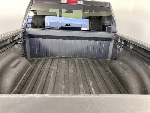 Used 2019 RAM 1500 Big Horn image 8