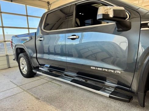 Used 2019 GMC Sierra 1500 SLT w/ SLT Premium Plus Package AWD/4WD image 6