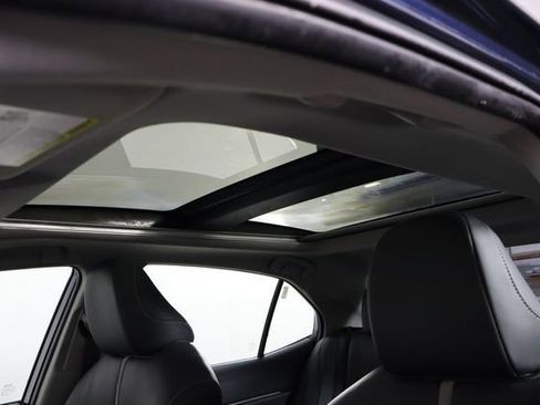 Used 2021 Toyota Camry XSE FWD image 21