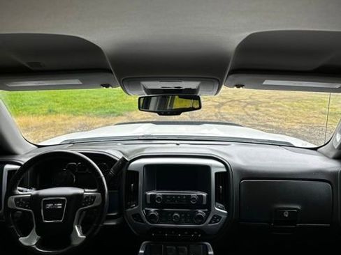 Used 2018 GMC Sierra 1500 SLT w/ SLT Premium Package AWD/4WD image 21