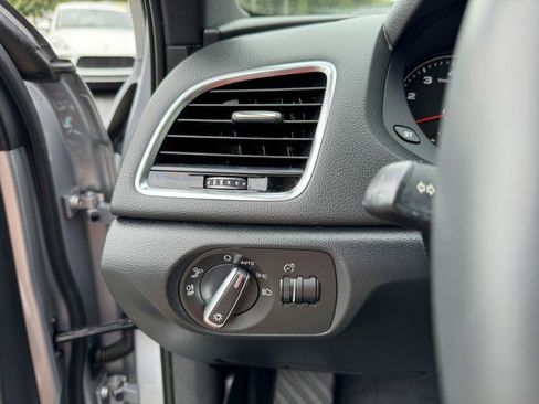 Used 2018 Audi Q3 2.0T Premium Plus image 13