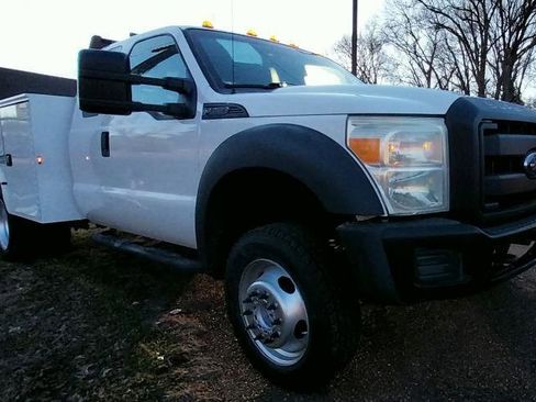 Used 2015 Ford F450 XL image 2