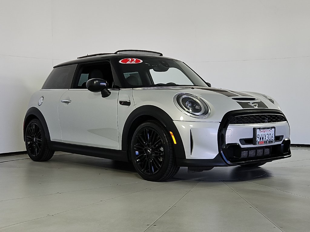 Used 2022 MINI Cooper S FWD image 4
