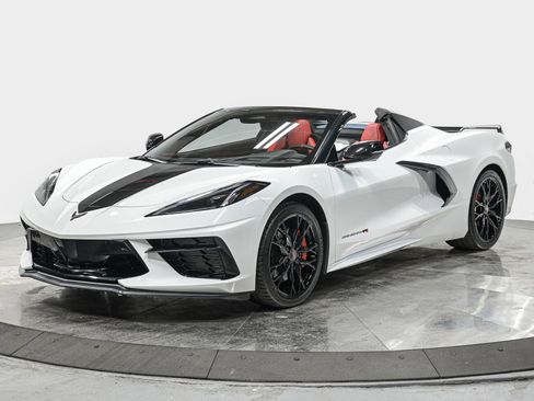 Used 2024 Chevrolet Corvette Stingray Premium Conv w/ Z51 Performance Package image 1